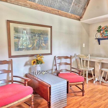 Sunflower Ridge Bungalow Wimberley Exteriör bild
