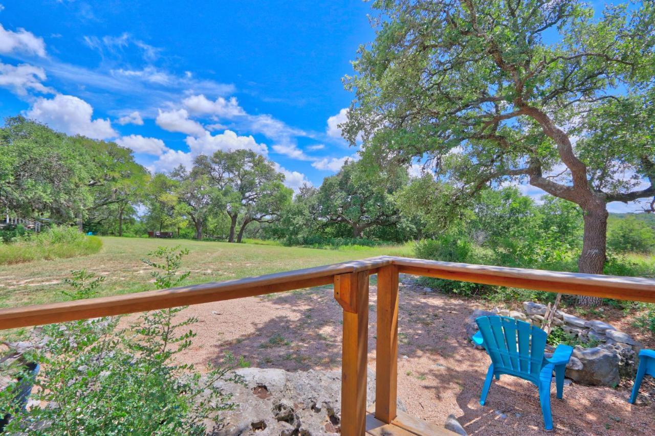 Sunflower Ridge Bungalow Wimberley Exteriör bild